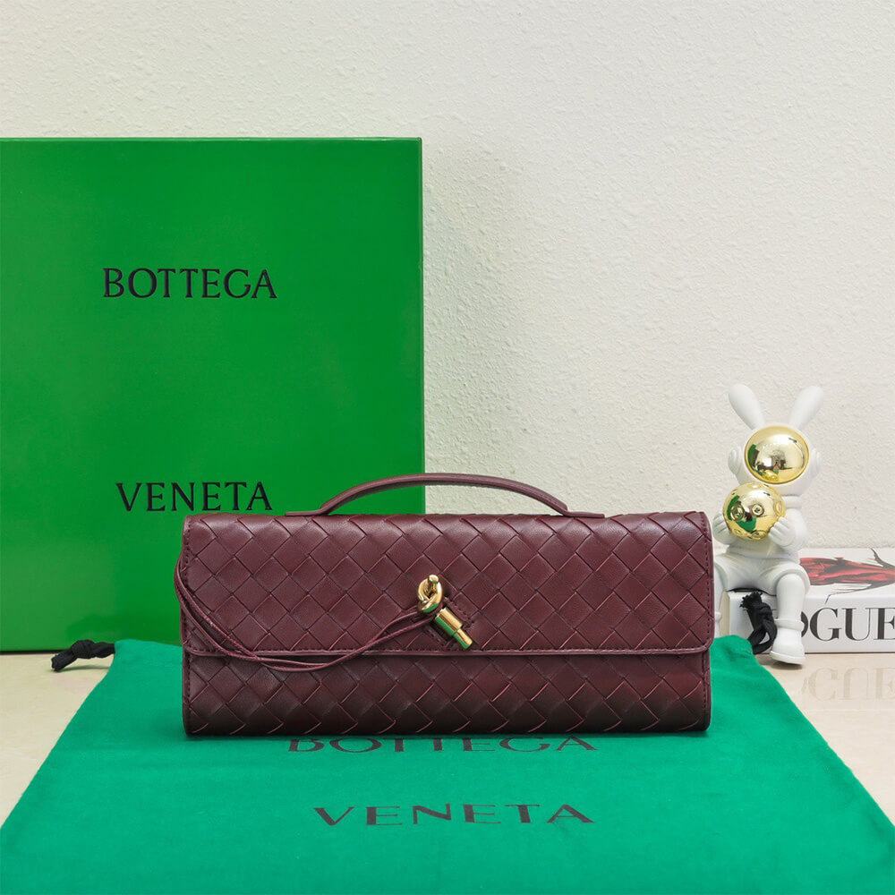Bottega Veneta Andiamo Clutch(HIGH-END GRADE)